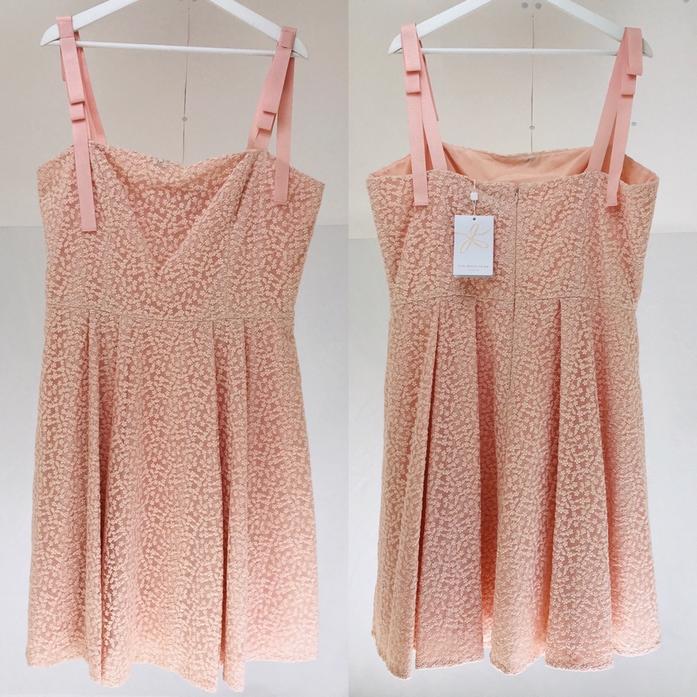 NWT Gal Meets Glam midi spaghetti dress